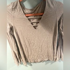 American Eagle long sleeve top X-S brand new